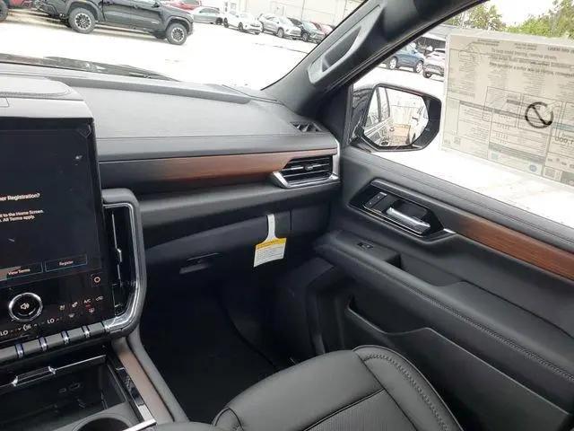 2026 GMC Yukon XL 4WD Denali