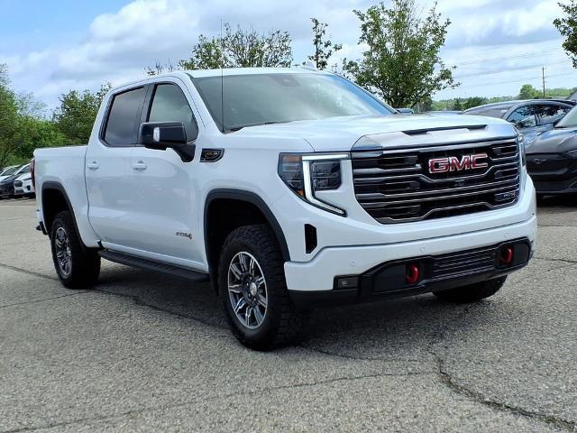 2024 GMC Sierra 1500 4WD Crew Cab Short Box AT4