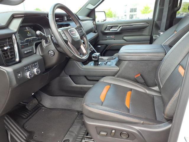 2024 GMC Sierra 1500 4WD Crew Cab Short Box AT4