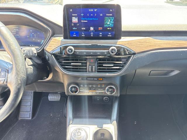 2020 Ford Escape Titanium Hybrid