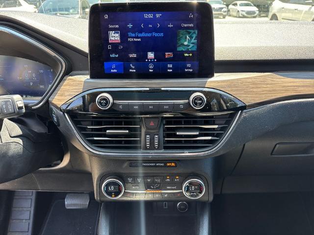 2020 Ford Escape Titanium Hybrid