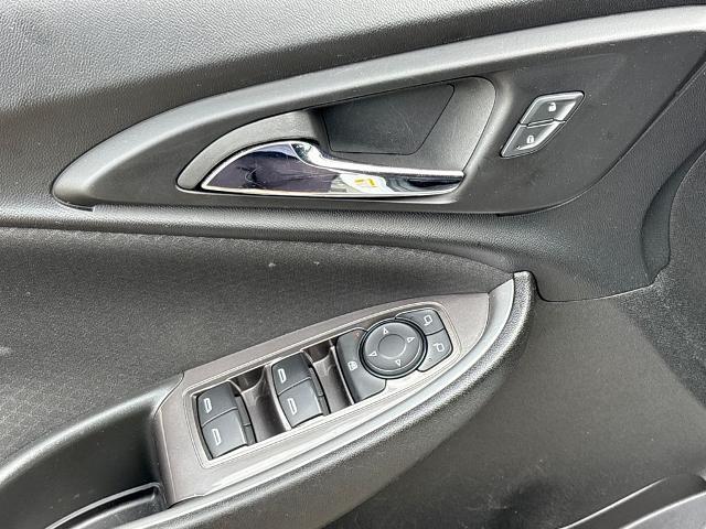 2023 Chevrolet Malibu FWD LS