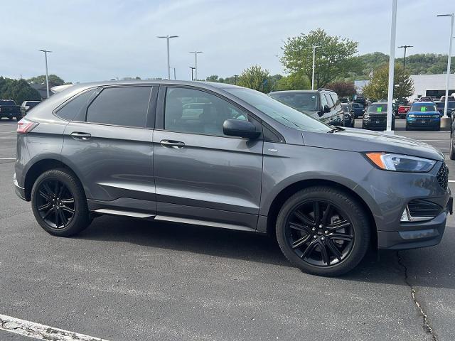 2022 Ford Edge ST-Line