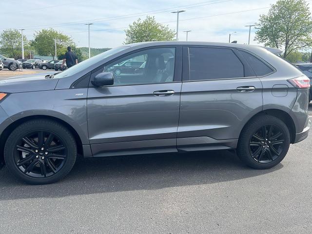 2022 Ford Edge ST-Line