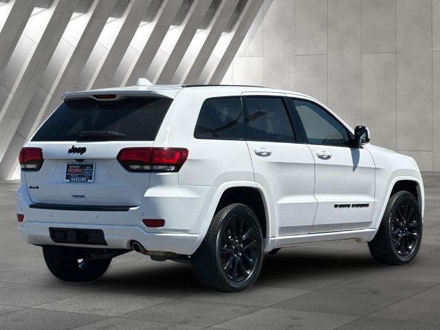 2022 Jeep Grand Cherokee Laredo X 4x4