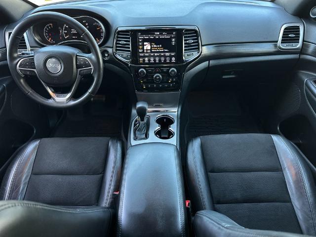 2022 Jeep Grand Cherokee Laredo X 4x4