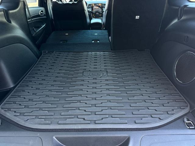 2022 Jeep Grand Cherokee Laredo X 4x4