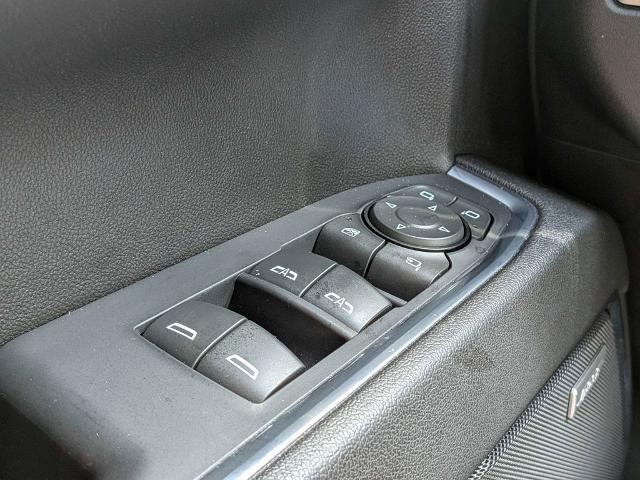 2023 Chevrolet Silverado 1500 4WD Crew Cab Short Bed LTZ