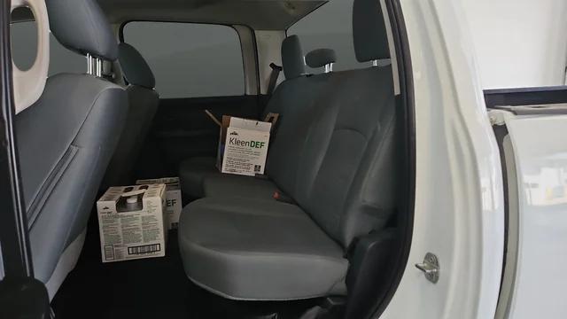 2018 Ram 2500 Tradesman Crew Cab 4x4 8' Box