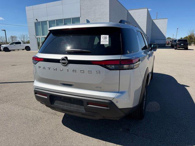 2025 Nissan Pathfinder SV 4WD