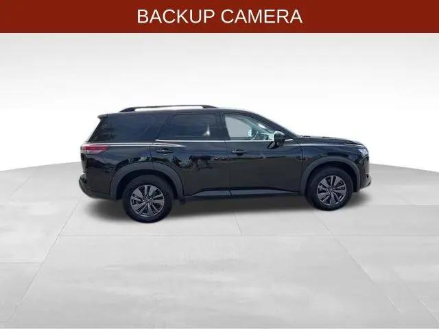 2024 Nissan Pathfinder SV 4WD