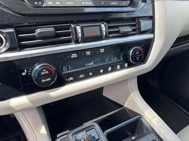 2024 Nissan Pathfinder SV 4WD