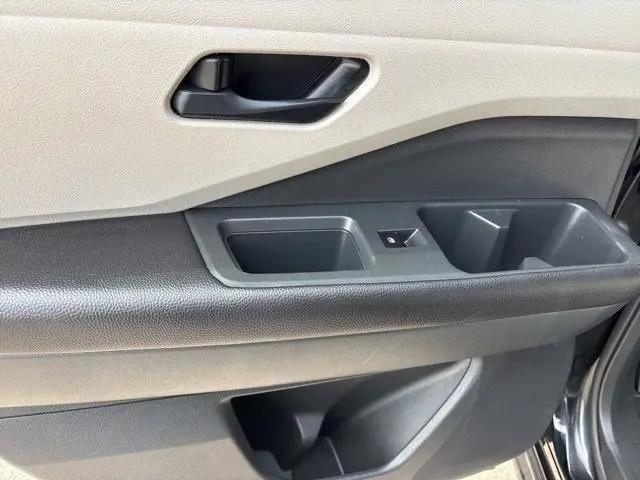 2024 Nissan Pathfinder SV 4WD