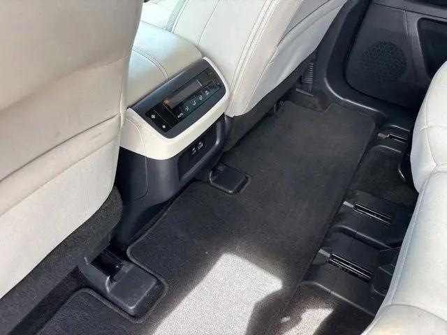 2024 Nissan Pathfinder SV 4WD