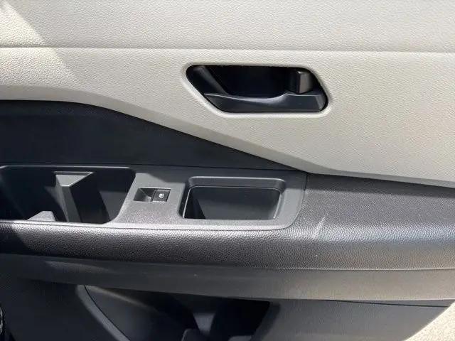 2024 Nissan Pathfinder SV 4WD