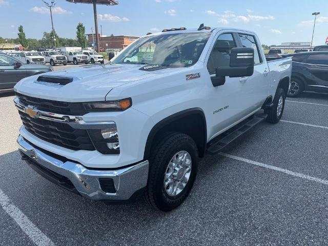 2024 Chevrolet Silverado 2500HD 4WD Crew Cab Standard Bed LT