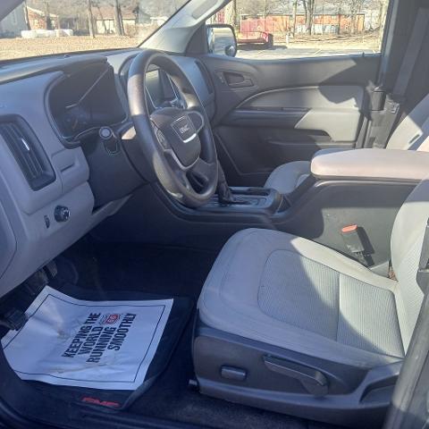 2017 GMC Canyon Base