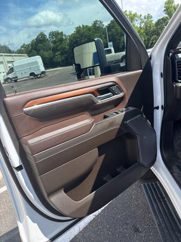 2024 GMC Sierra 2500HD 4WD Crew Cab Standard Bed Denali