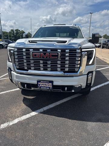 2024 GMC Sierra 2500HD 4WD Crew Cab Standard Bed Denali