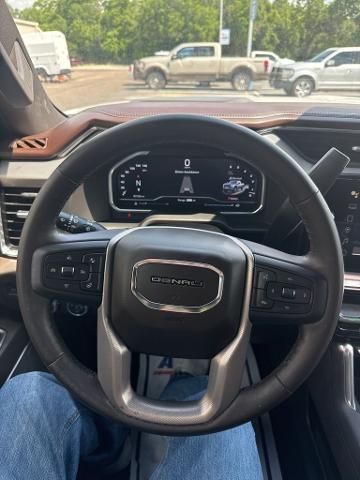 2024 GMC Sierra 2500HD 4WD Crew Cab Standard Bed Denali