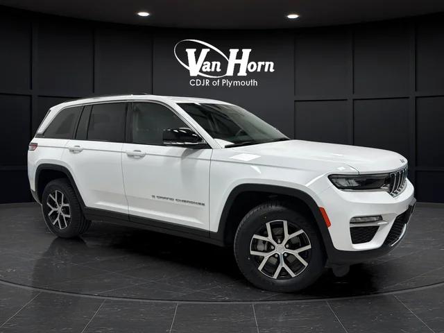 2022 Jeep Grand Cherokee Limited 4x4 for sale in Plymouth, WI