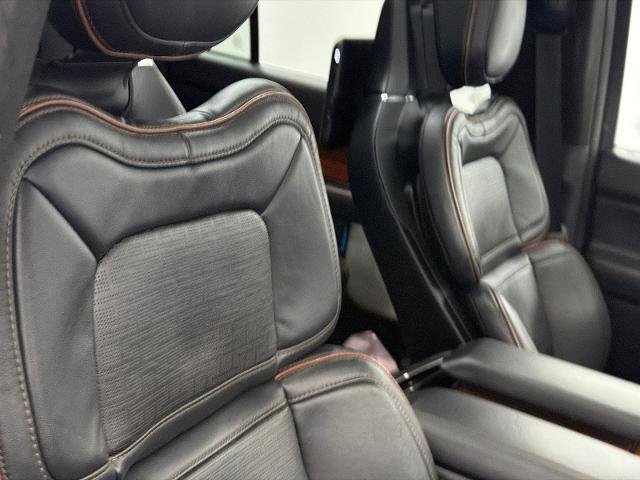 2023 Lincoln Navigator Black Label L