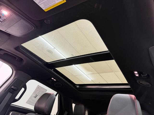 2024 Ford Explorer ST-Line