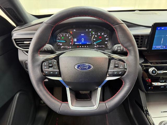 2024 Ford Explorer ST-Line