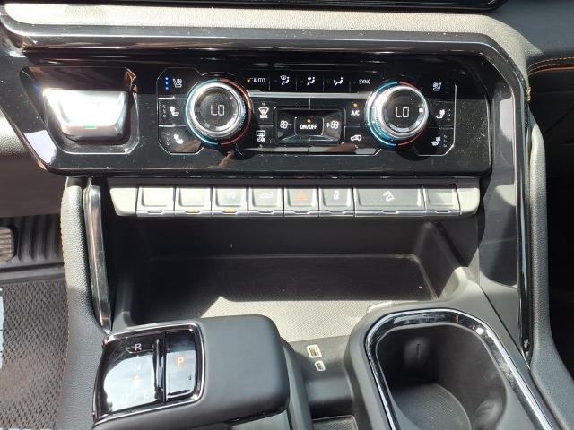2024 GMC Sierra 1500 4WD Crew Cab Short Box AT4