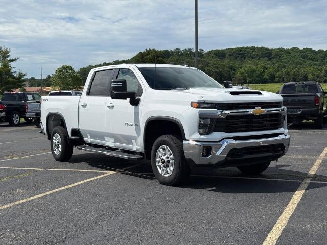2025 Chevrolet Silverado 2500HD 4WD Crew Cab Standard Bed LT for sale in Farmington, MO