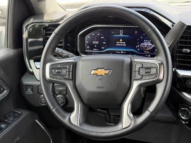 2025 Chevrolet Silverado 2500HD 4WD Crew Cab Standard Bed LT