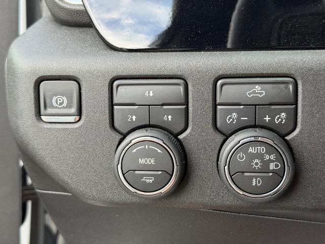 2025 Chevrolet Silverado 2500HD 4WD Crew Cab Standard Bed LT