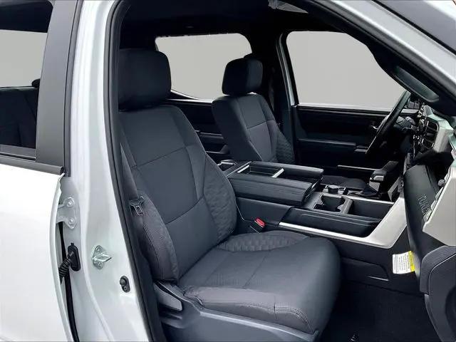 2026 Toyota Tundra SR5 CrewMax 5.5' Bed