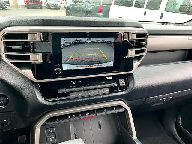 2026 Toyota Tundra SR5 CrewMax 5.5' Bed