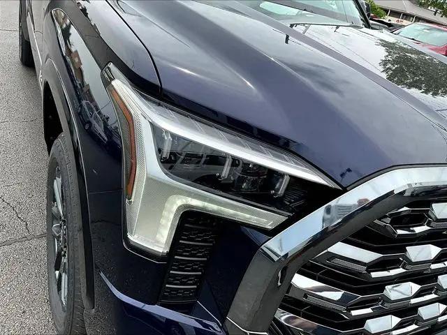 2026 Toyota Tundra Platinum CrewMax 5.5' Bed