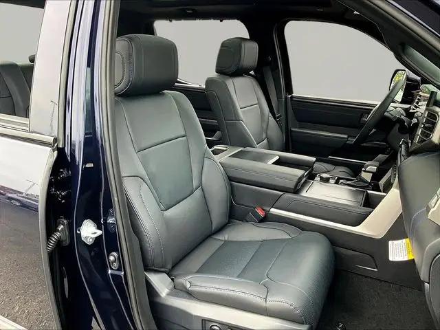 2026 Toyota Tundra Platinum CrewMax 5.5' Bed