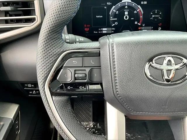 2026 Toyota Tundra Platinum CrewMax 5.5' Bed