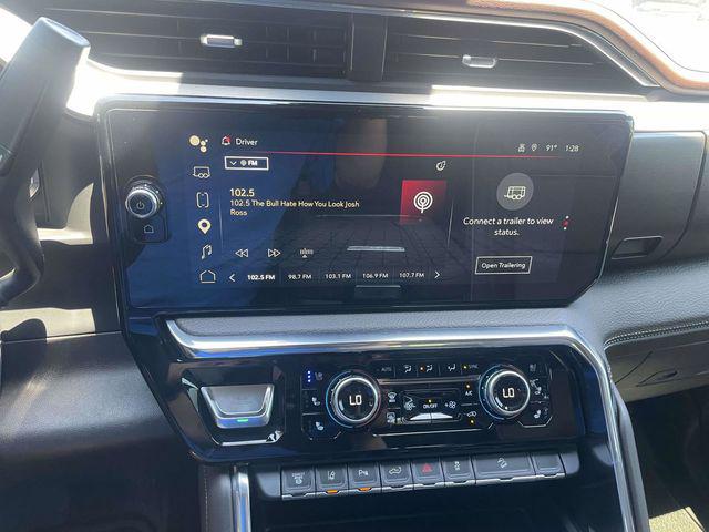 2025 GMC Sierra 2500HD 4WD Crew Cab Standard Bed Denali