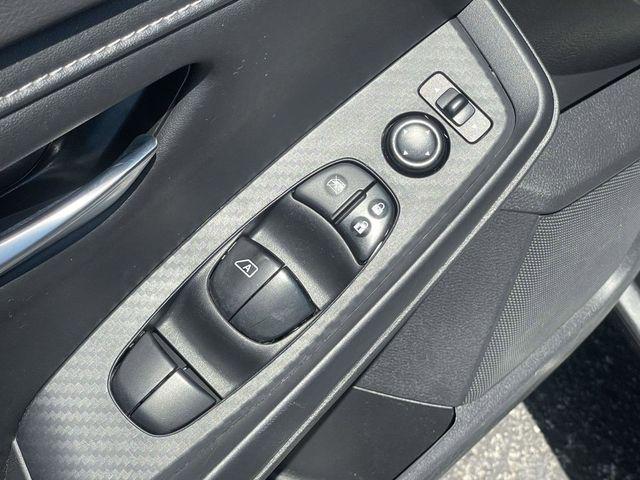 2021 Nissan Sentra SV Xtronic CVT