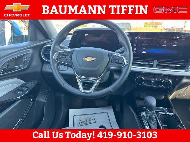 2025 Chevrolet Trax FWD LT