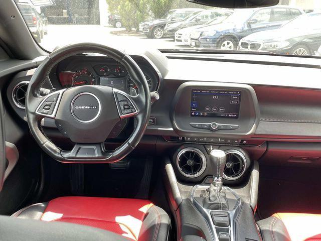 2020 Chevrolet Camaro RWD Coupe LT1