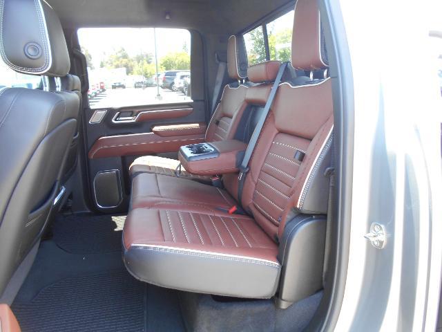 2025 GMC Sierra 3500HD 4WD Crew Cab Long Bed Denali Ultimate