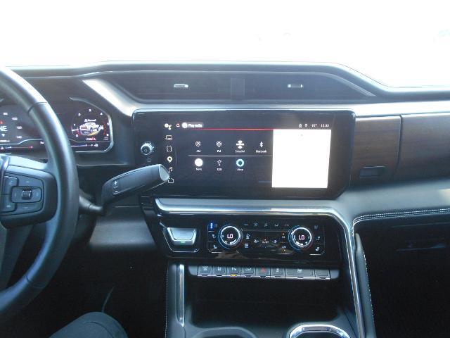2025 GMC Sierra 3500HD 4WD Crew Cab Long Bed Denali Ultimate
