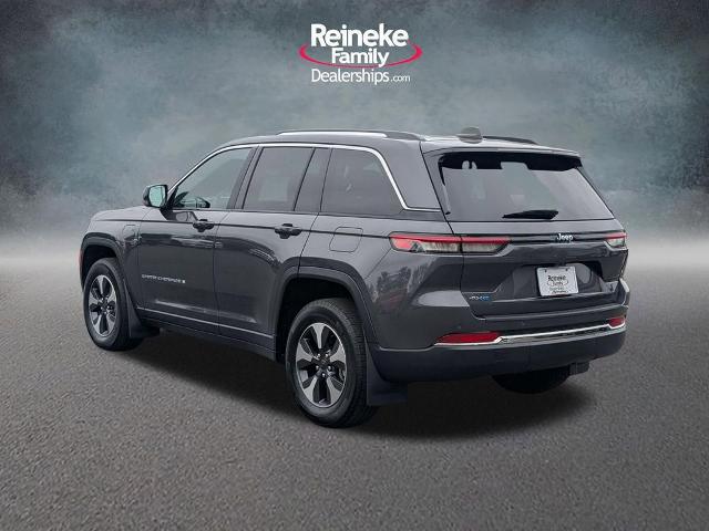 2024 Jeep Grand Cherokee Base