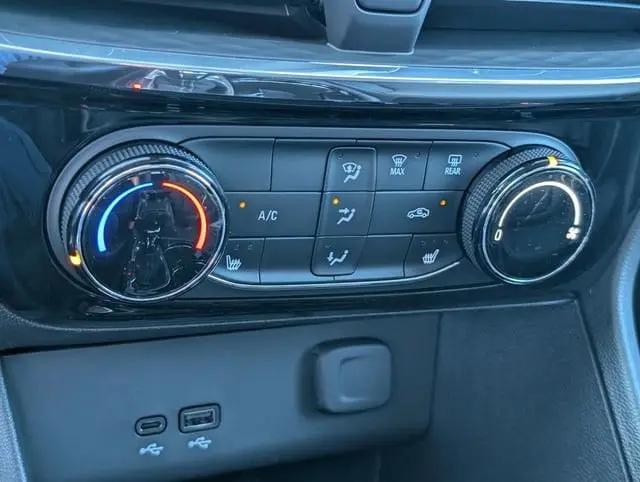 2026 Buick Encore GX Sport Touring FWD