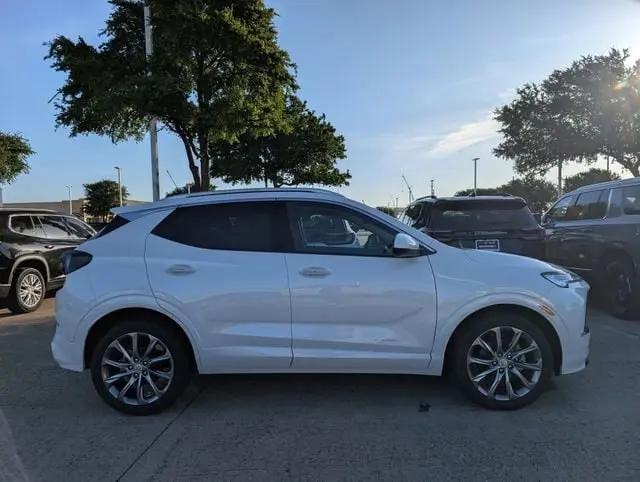 2026 Buick Encore GX Avenir FWD