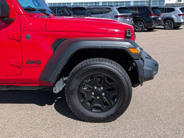 2025 Jeep Wrangler 4-Door Summit 4x4