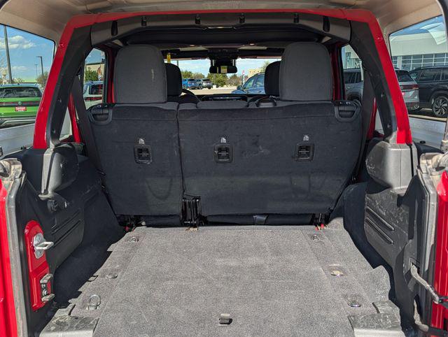 2025 Jeep Wrangler 4-Door Summit 4x4