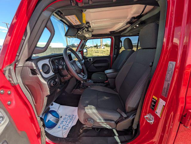 2025 Jeep Wrangler 4-Door Summit 4x4