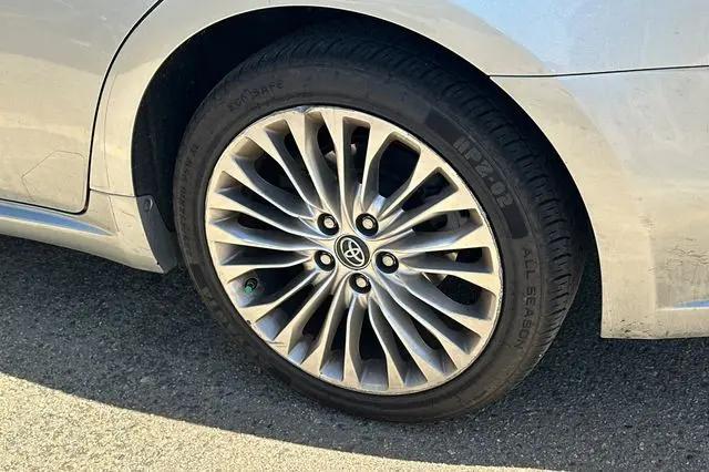2016 Toyota Avalon Limited